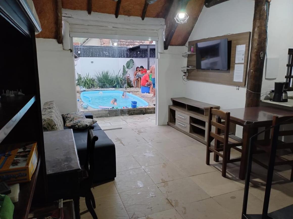 Piscina Bilhar Churrasqueira *
